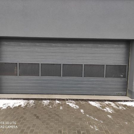Apartament Pileckiego Nowy Dwor Mazowiecki Modlin Airport المظهر الخارجي الصورة