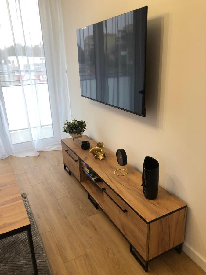 Apartament Pileckiego Nowy Dwor Mazowiecki Modlin Airport المظهر الخارجي الصورة