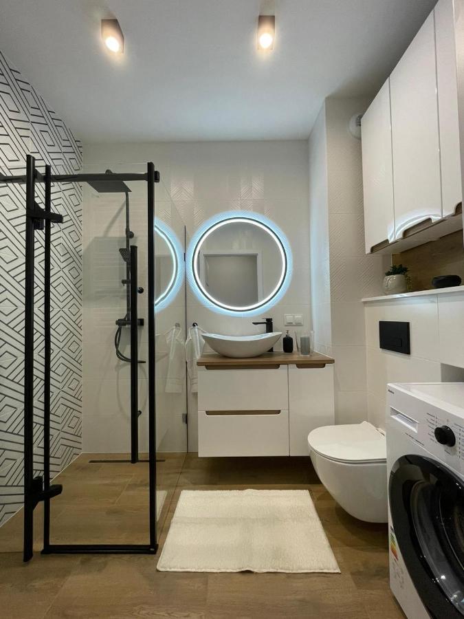 Apartament Pileckiego Nowy Dwor Mazowiecki Modlin Airport المظهر الخارجي الصورة