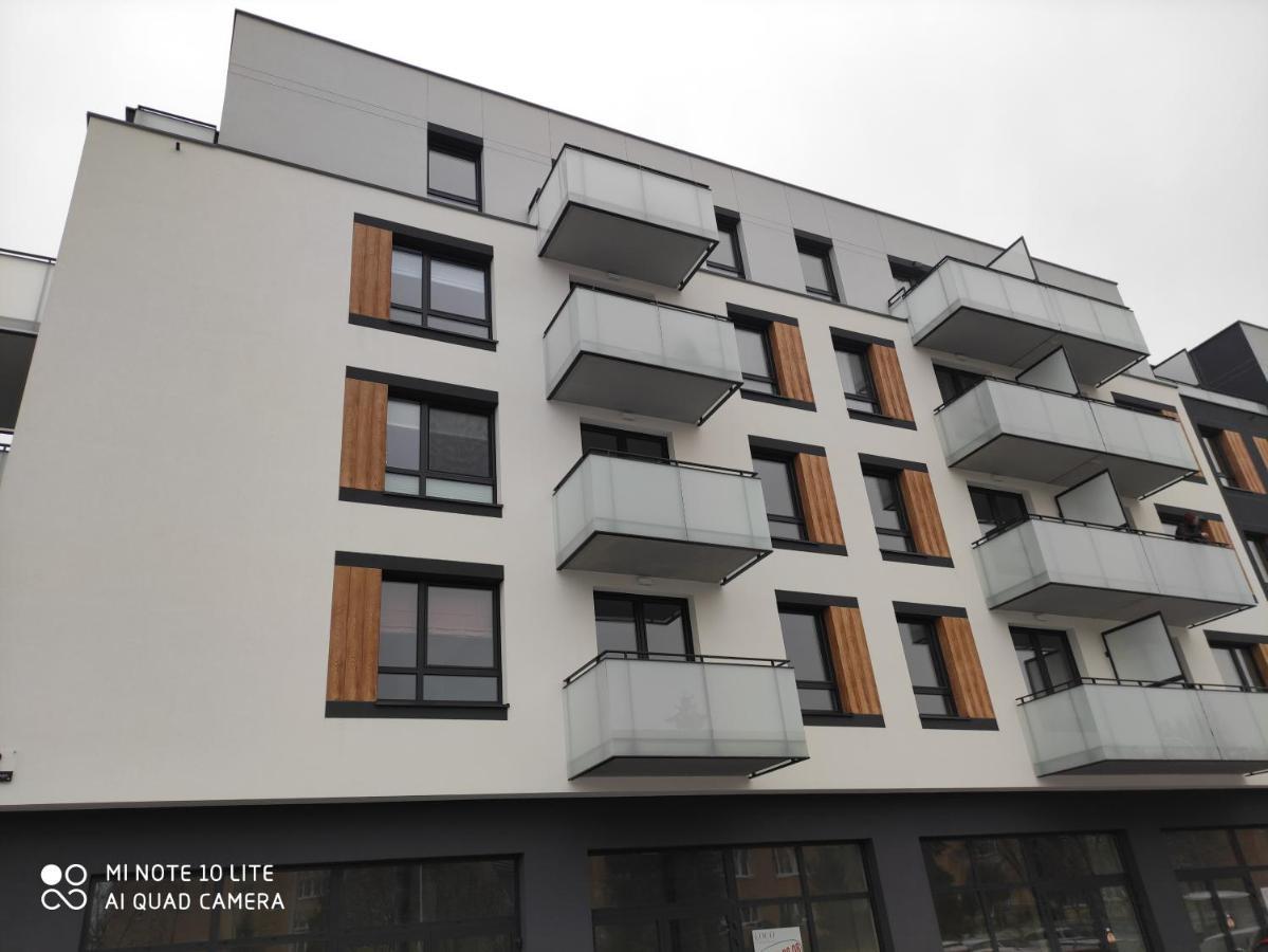 Apartament Pileckiego Nowy Dwor Mazowiecki Modlin Airport المظهر الخارجي الصورة